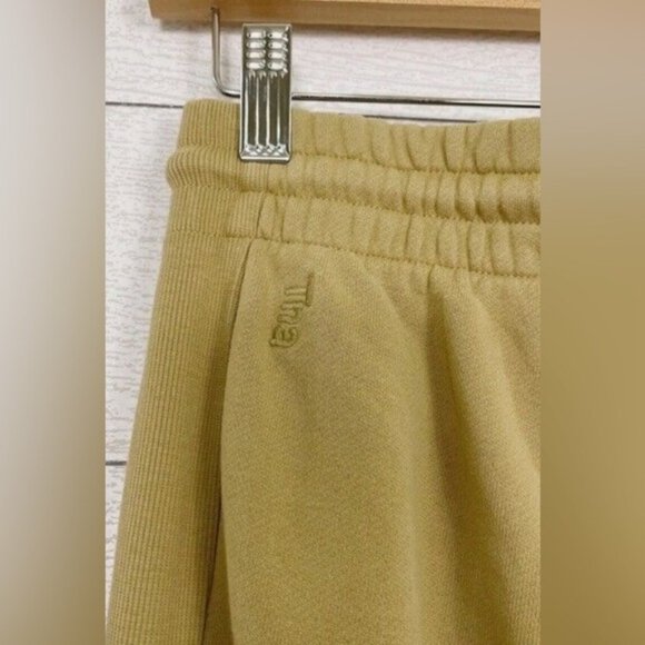 TNA CozyAF  Fleece Sweatpants Dijon Mustard - Picture 7 of 7